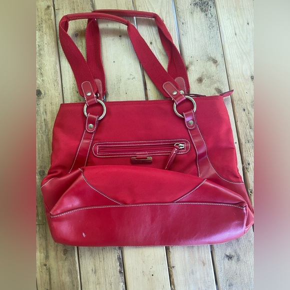 Tommy Hilfiger red shoulder purse - Picture 3 of 10